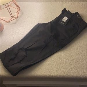 FashionNova Black Ripped skinny jeans 3